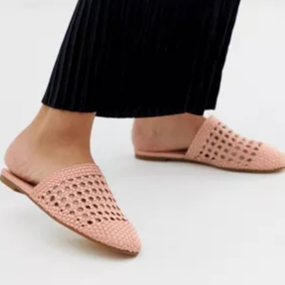 ALDO SLIP ON WOVEN PINK FLAT LEATHER MULES SIZE 8.5 - Picture 1 of 9